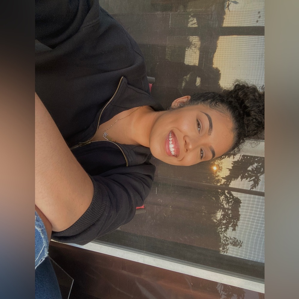 HI! I’m Ashley! ♥️